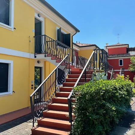 Valle Dolce Carraro Immobiliare - Family شقة *